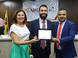 AMURC CELEBRA 41 ANOS